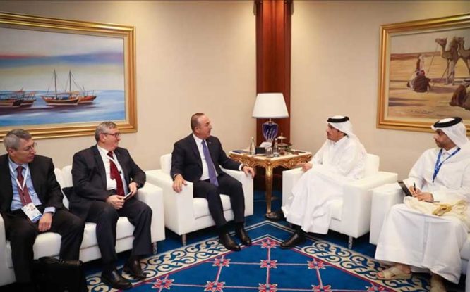 دیدار وزرای امور خارجه ترکیه و قطر خود در دوحه