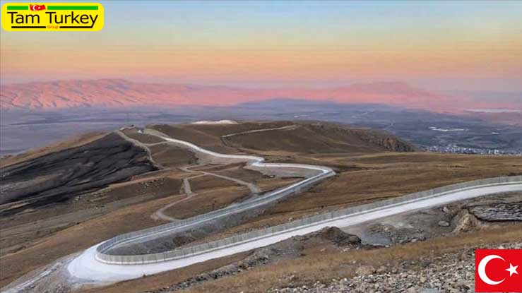 پایان ساخت دیوار امنیتی در مرز آغری ترکیه با ایران